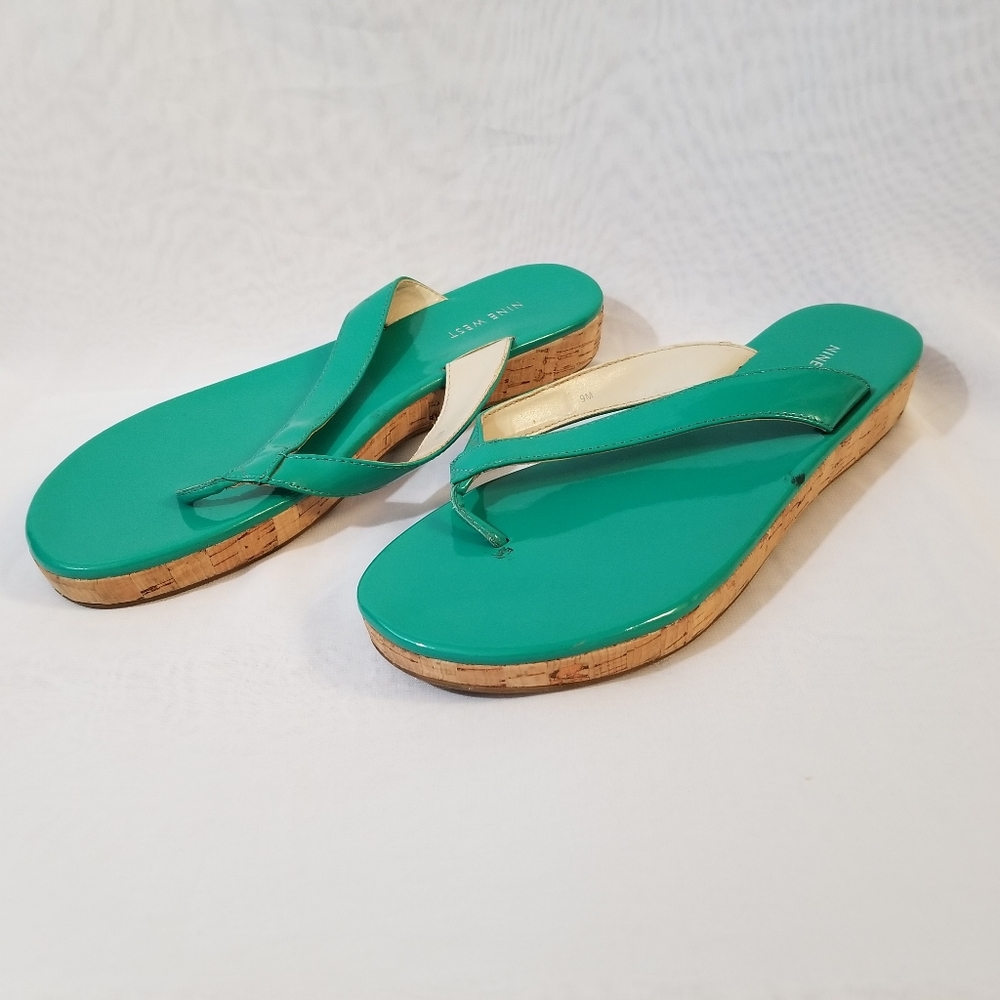 Nine West Split Toe Thong Cork Wedge Sandals 9M